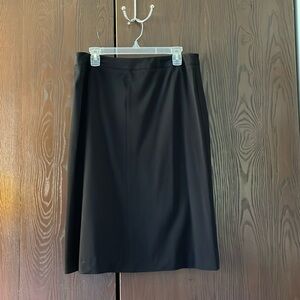 A line petite black skirt. Size 16P. Stretch.